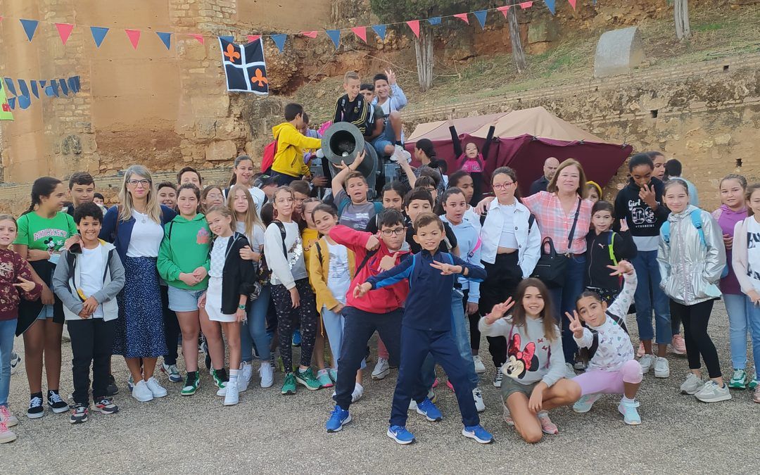 El alumnado de 5º visita el castillo de Niebla